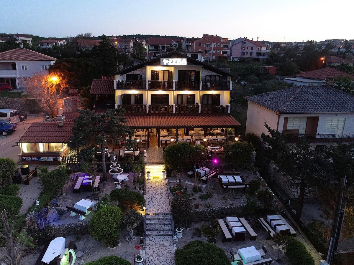 Guest House Zeba & Riviera Šilo Exteriör bild